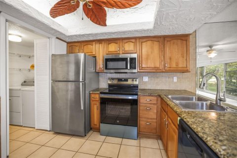 Condominio en venta en Largo, Florida, 2 dormitorios, 134.71 m2 № 2096977 - foto 11