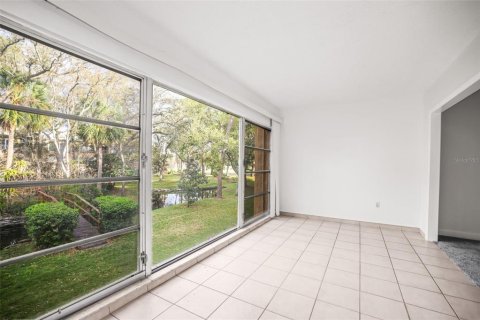 Condominio en venta en Largo, Florida, 2 dormitorios, 134.71 m2 № 2096977 - foto 3