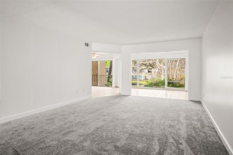 Condominio en venta en Largo, Florida, 2 dormitorios, 134.71 m2 № 2096977 - foto 14