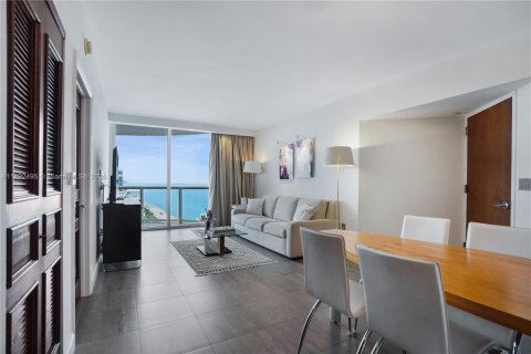 Copropriété à louer à Miami Beach, Floride: 1 chambre, 75.07 m2 № 1945643 - photo 4