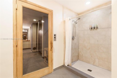 Copropriété à louer à Miami Beach, Floride: 1 chambre, 75.07 m2 № 1945643 - photo 21