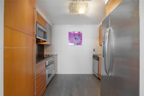 Copropriété à louer à Miami Beach, Floride: 1 chambre, 75.07 m2 № 1945643 - photo 6