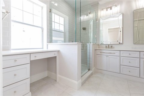 House in Orlando, Florida 3 bedrooms, 204.38 sq.m. № 1900607 - photo 15