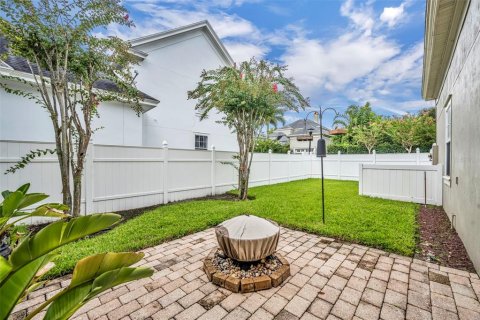 House in Orlando, Florida 3 bedrooms, 204.38 sq.m. № 1900607 - photo 22