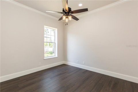 House in Orlando, Florida 3 bedrooms, 204.38 sq.m. № 1900607 - photo 9