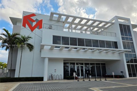 Copropriété à vendre à Doral, Floride: 3 chambres, 102.38 m2 № 2006197 - photo 17