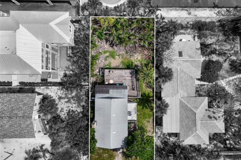 House in Bradenton Beach, Florida 2 bedrooms, 107.77 sq.m. № 1826765 - photo 4