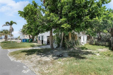 House in Bradenton Beach, Florida 2 bedrooms, 107.77 sq.m. № 1826765 - photo 9
