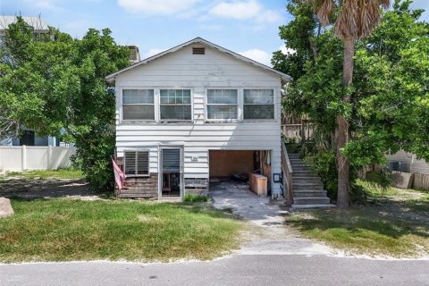 House in Bradenton Beach, Florida 2 bedrooms, 107.77 sq.m. № 1826765 - photo 1