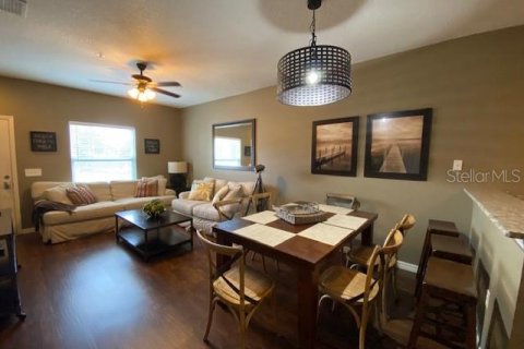 Adosado en venta en Kissimmee, Florida, 3 dormitorios, 120.77 m2 № 1760400 - foto 3