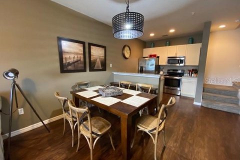 Adosado en venta en Kissimmee, Florida, 3 dormitorios, 120.77 m2 № 1760400 - foto 2
