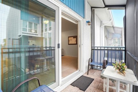 Copropriété à vendre à Madeira Beach, Floride: 2 chambres, 85.01 m2 № 2102549 - photo 15