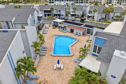 Copropriété à vendre à Madeira Beach, Floride: 2 chambres, 85.01 m2 № 2102549 - photo 26