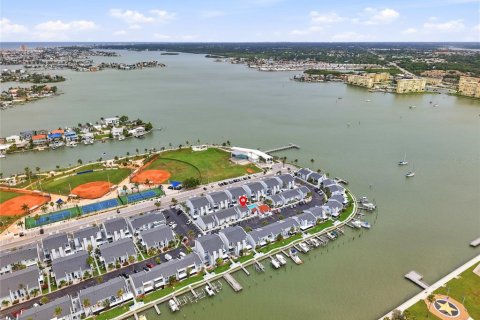 Copropriété à vendre à Madeira Beach, Floride: 2 chambres, 85.01 m2 № 2102549 - photo 29