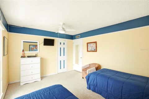 Copropriété à vendre à Madeira Beach, Floride: 2 chambres, 85.01 m2 № 2102549 - photo 23