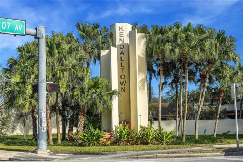 Купить таунхаус в Майами, Флорида 3 спальни, 159.42м2, № 2036206 - фото 23