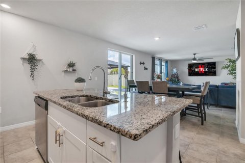 Casa en venta en Winter Haven, Florida, 4 dormitorios, 219.62 m2 № 1542480 - foto 21