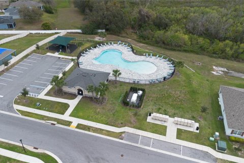 Casa en venta en Winter Haven, Florida, 4 dormitorios, 219.62 m2 № 1542480 - foto 18