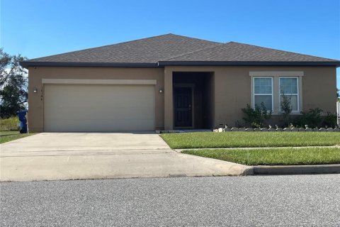 House in Groveland, Florida 4 bedrooms, 185.71 sq.m. № 1562798 - photo 1