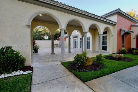 Condominio en alquiler en Doral, Florida, 1 dormitorio, 75.25 m2 № 1954677 - foto 24