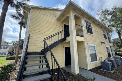 Condo à Orlando, Floride, 2 chambres  № 2284836