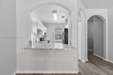 Townhouse in Homestead, Florida 3 bedrooms, 128.02 sq.m. № 2050102 - photo 7