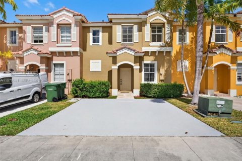 Таунхаус в Хомстед, Флорида 3 спальни, 128.02м2 № 2050102