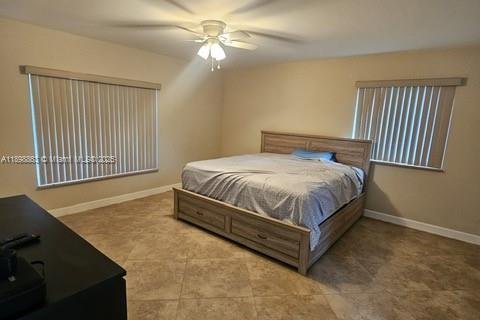 House in Pembroke Pines, Florida 3 bedrooms, 125.14 sq.m. № 1952824 - photo 5