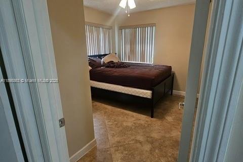 House in Pembroke Pines, Florida 3 bedrooms, 125.14 sq.m. № 1952824 - photo 18
