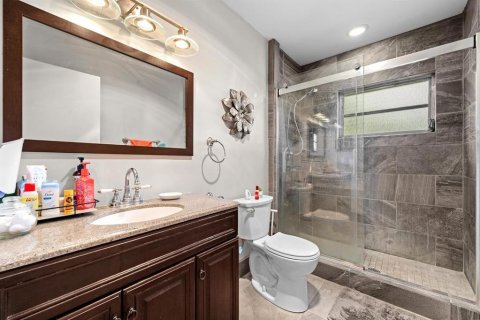 Copropriété à vendre à Clearwater, Floride: 2 chambres, 127.28 m2 № 2216313 - photo 16