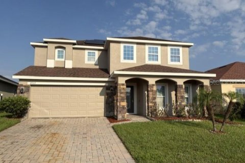 House in Kissimmee, Florida 5 bedrooms, 258.73 sq.m. № 2203247 - photo 2