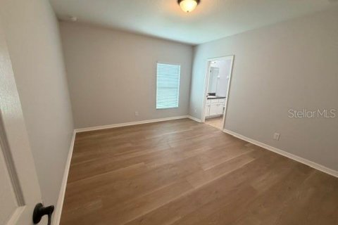 House in Kissimmee, Florida 5 bedrooms, 258.73 sq.m. № 2203247 - photo 16