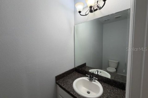House in Kissimmee, Florida 5 bedrooms, 258.73 sq.m. № 2203247 - photo 15