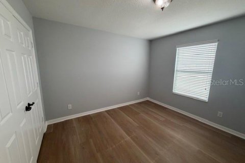 House in Kissimmee, Florida 5 bedrooms, 258.73 sq.m. № 2203247 - photo 24