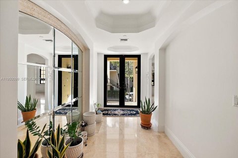 Touwnhouse à vendre à Miami, Floride: 4 chambres, 525.83 m2 № 2006793 - photo 6