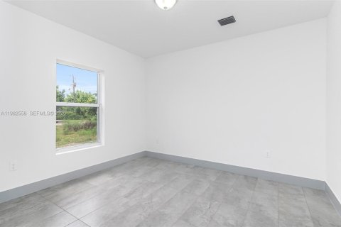 Casa en alquiler en Fort Lauderdale, Florida, 3 dormitorios, 138.33 m2 № 2080391 - foto 12