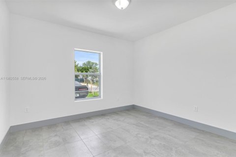 Casa en alquiler en Fort Lauderdale, Florida, 3 dormitorios, 138.33 m2 № 2080391 - foto 14
