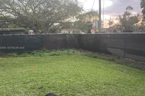 Casa en alquiler en Fort Lauderdale, Florida, 3 dormitorios, 138.33 m2 № 2080391 - foto 15