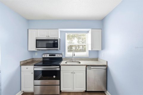 Immobilier commercial à vendre à Port Orange, Floride: 1130.81 m2 № 2198836 - photo 14