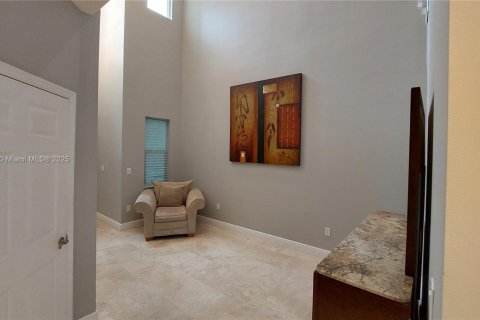 Townhouse in Hollywood, Florida 4 bedrooms, 215.16 sq.m. № 1927990 - photo 9