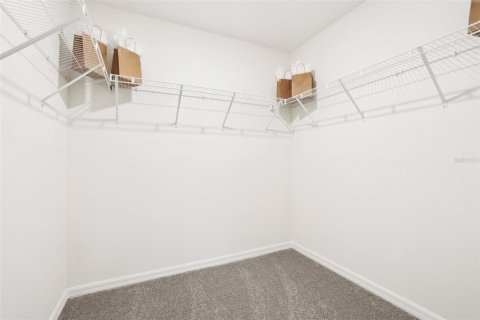 Casa en venta en Wildwood, Florida, 4 dormitorios, 169.83 m2 № 1743552 - foto 17