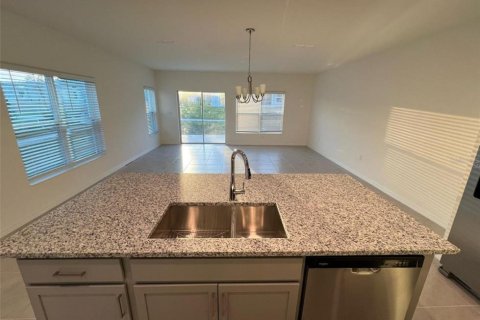 Adosado en alquiler en Davenport, Florida, 3 dormitorios, 156.73 m2 № 1849694 - foto 5