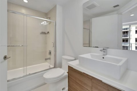 Condo in Miami, Florida, 3 bedrooms  № 1727855 - photo 25
