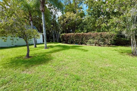 Condo in New Port Richey, Florida, 2 bedrooms  № 1908678 - photo 14