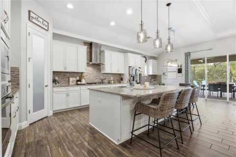 Villa ou maison à vendre à Apollo Beach, Floride: 5 chambres, 306.67 m2 № 2436678 - photo 10