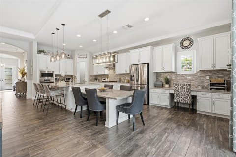 Villa ou maison à vendre à Apollo Beach, Floride: 5 chambres, 306.67 m2 № 2436678 - photo 11