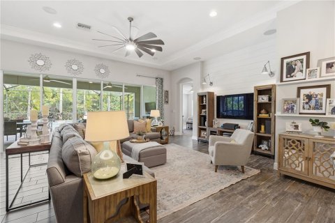 Villa ou maison à vendre à Apollo Beach, Floride: 5 chambres, 306.67 m2 № 2436678 - photo 20