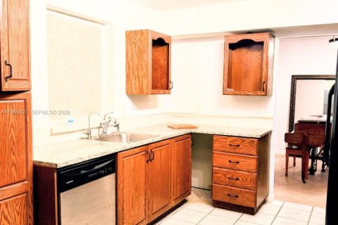 Casa en venta en Delray Beach, Florida, 3 dormitorios, 157.19 m2 № 2031819 - foto 11