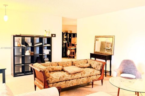 Casa en venta en Delray Beach, Florida, 3 dormitorios, 157.19 m2 № 2031819 - foto 6