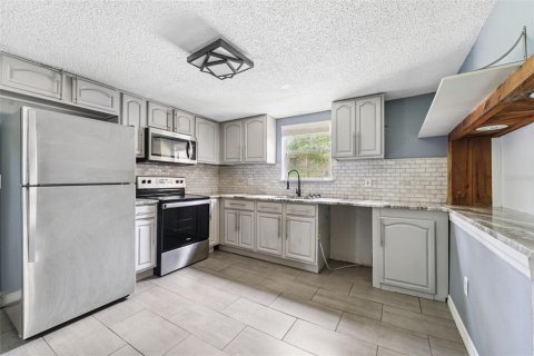 Casa en venta en Lutz, Florida, 5 dormitorios, 254.92 m2 № 1832893 - foto 25